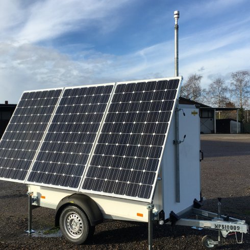 Solar and Fuel Cell Power Supply Trailer System